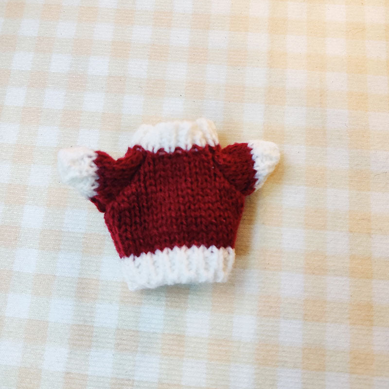17Cm blind box rabub sweater pants macaron labubu pendant doll knitted sweater new year sweater cute