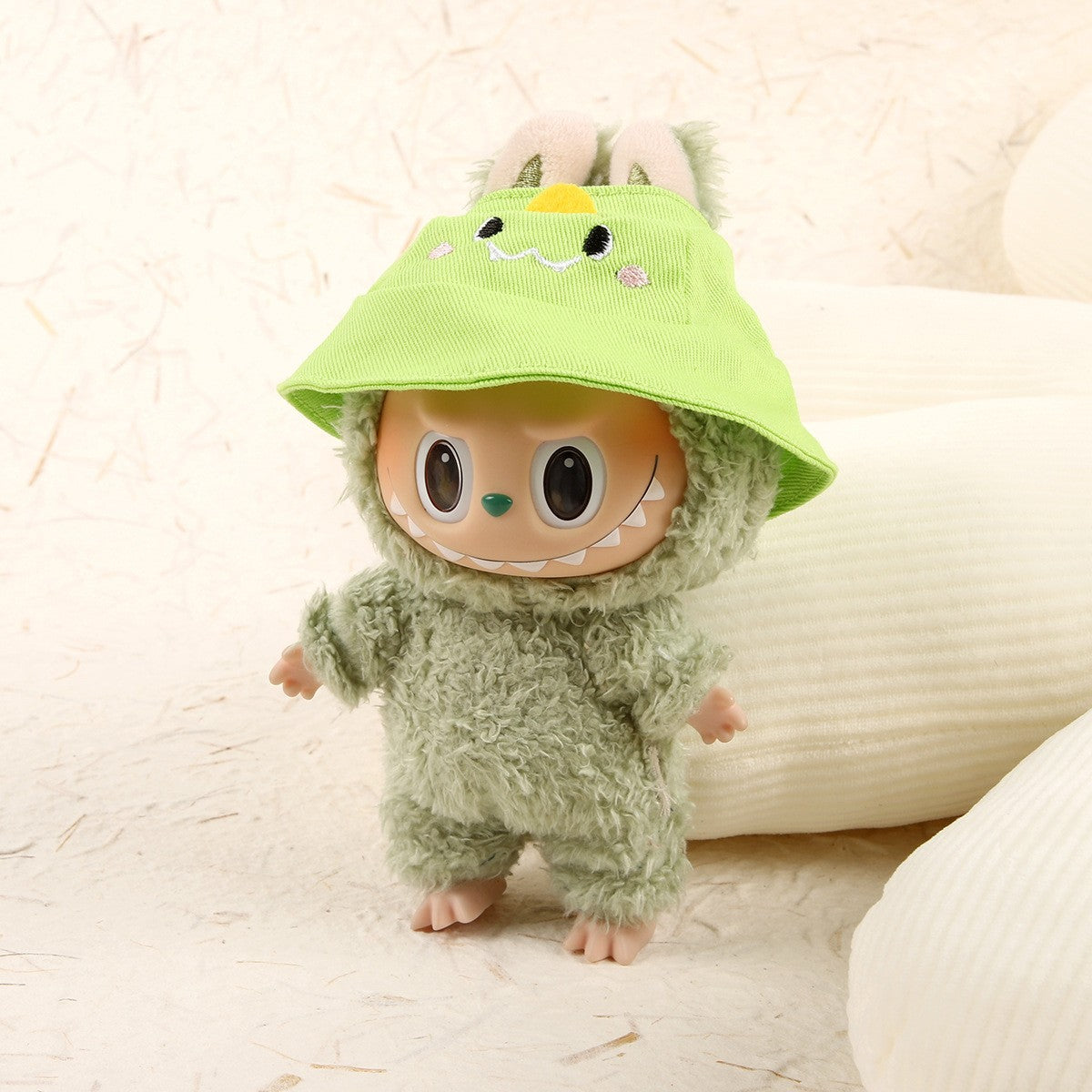 First and second generation keychain Labubu clothes pendant Labubu baby clothes cat puppy fish overalls set cute