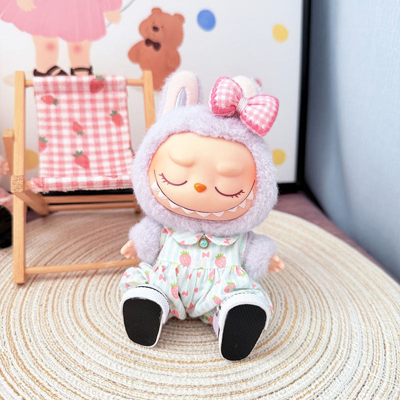 The first, second and third generation keychain Labubu clothes pendant Labubu baby clothes strawberry paradise jumpsuit set is cute