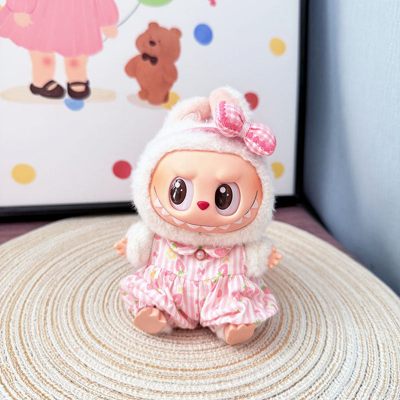 The first, second and third generation keychain Labubu clothes pendant Labubu baby clothes strawberry paradise jumpsuit set is cute
