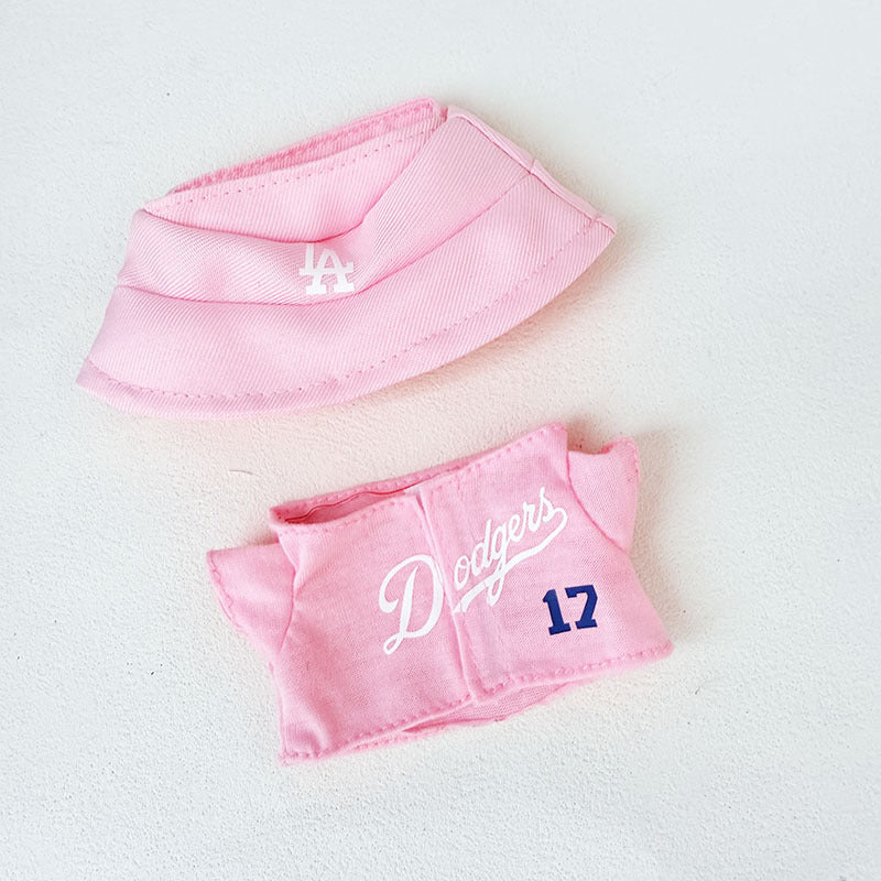 The first, second and third generation Labubu clothes pendant Labubu sitting baby clothes LA baseball sports suit is trendy and cute