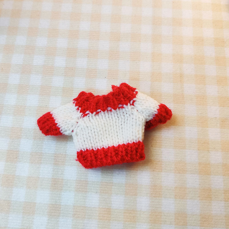 17Cm blind box rabub sweater pants macaron labubu pendant doll knitted sweater new year sweater cute