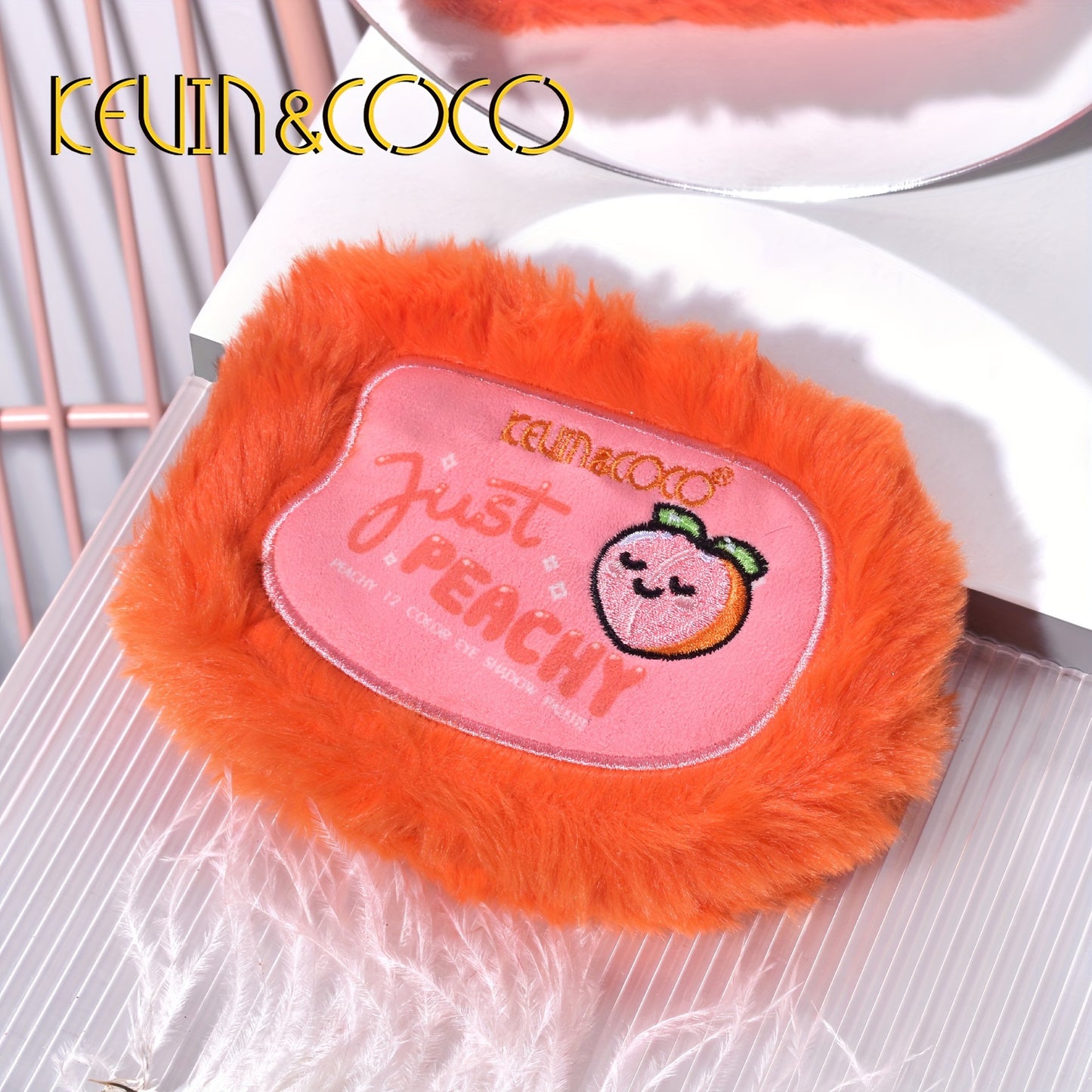 KEVIN & COCO 12-color water-tight peach eyeshadow, beaded matte, showing no flying powder