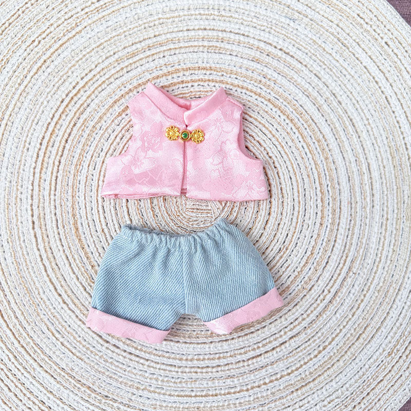 The first, second and third generation keychain Labubu clothes pendant Labubu baby clothes are elegant Chinese style suits, cute fairy.