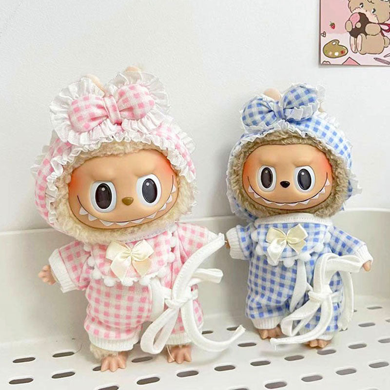 The first, second and third generation keychain Labubu clothes pendant Labubu baby clothes plaid baby pajamas set is cute.