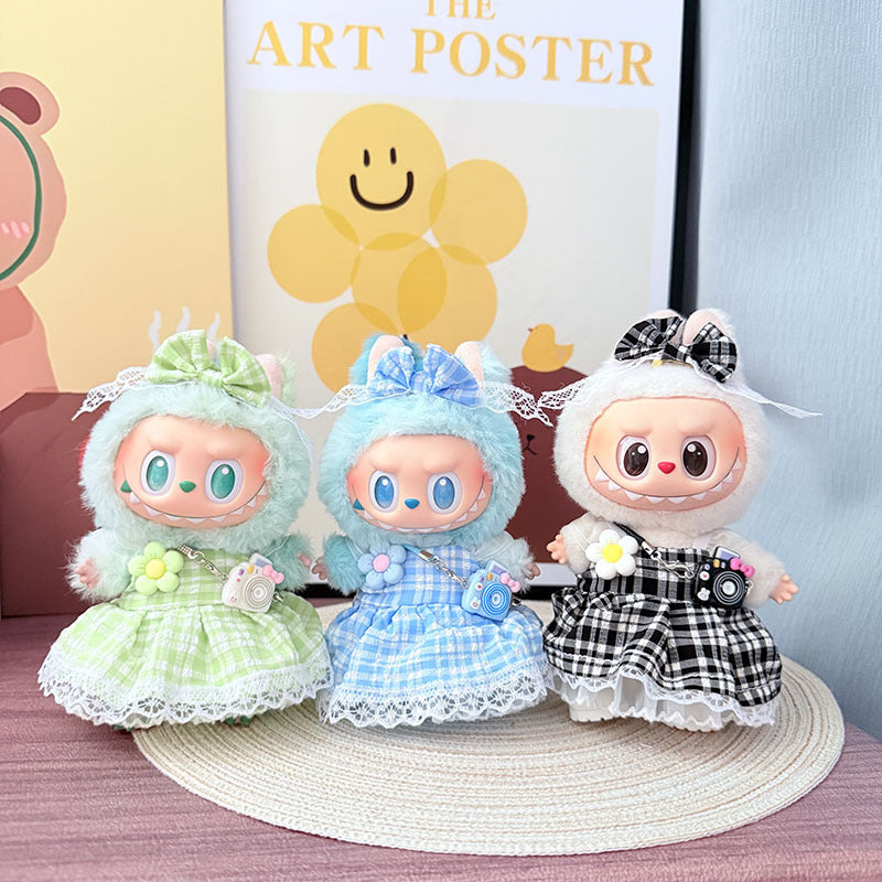 The first, second and third generation keychain Labubu clothes pendant Labubu baby clothes happy small plaid set is cute and cute.