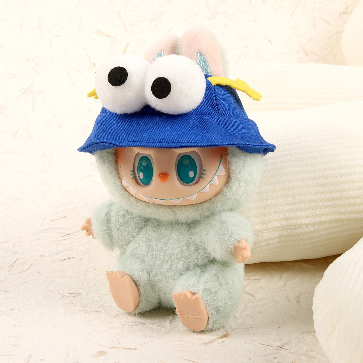 First and second generation keychain Labubu clothes pendant Labubu baby clothes cat puppy fish overalls set cute