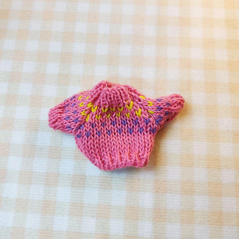 17Cm blind box rabub sweater pants macaron labubu pendant doll knitted sweater new year sweater cute