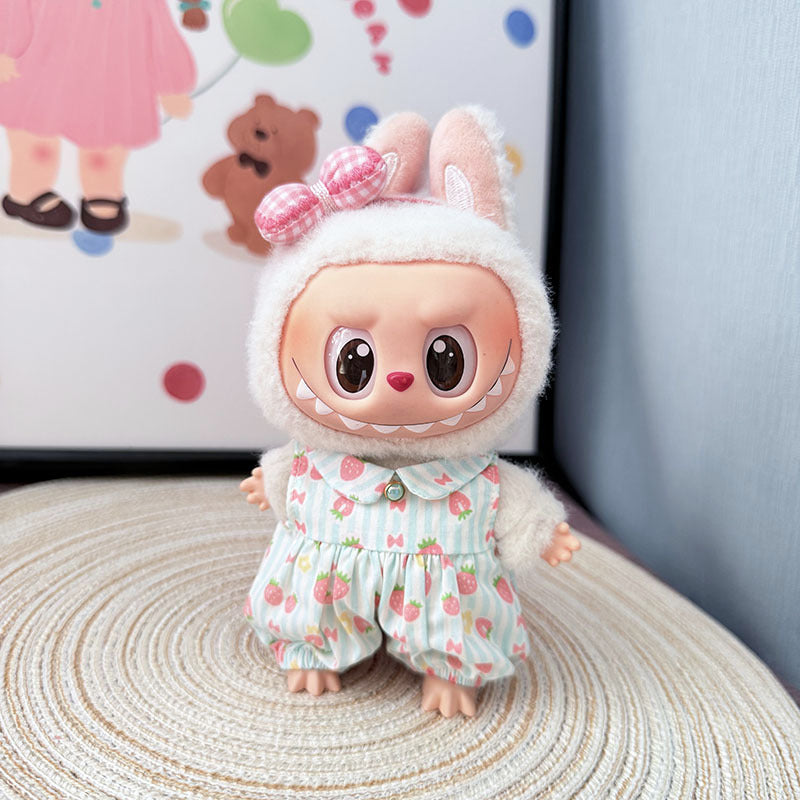 The first, second and third generation keychain Labubu clothes pendant Labubu baby clothes strawberry paradise jumpsuit set is cute