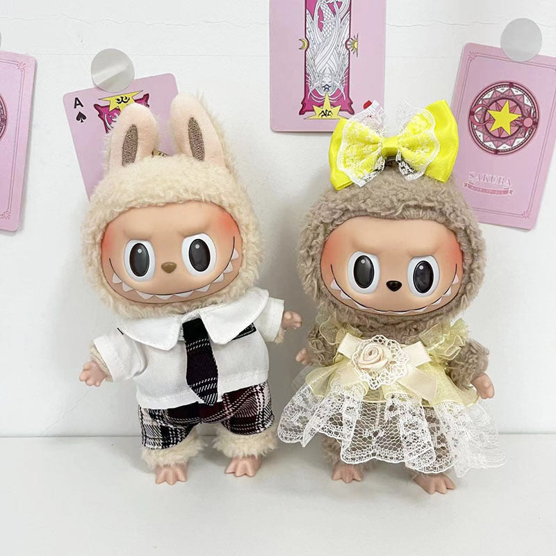 17Cm blind box rabub with white bear strap set circle smiley face shirt labubu pendant, cute clothes.