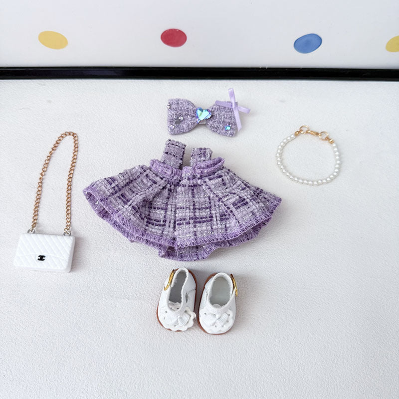The first, second and third generation keychain Labubu clothes pendant Labubu baby clothes high-end small pendulum fragrant skirt set lady