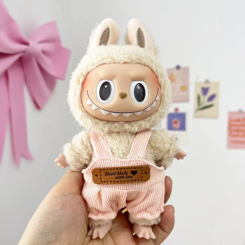 17Cm blind box rabub with love label overalls three-color optional labubu pendant clothes are cute and cute