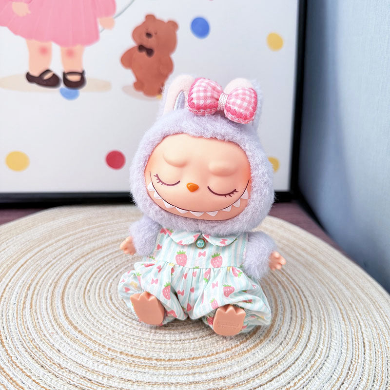 The first, second and third generation keychain Labubu clothes pendant Labubu baby clothes strawberry paradise jumpsuit set is cute