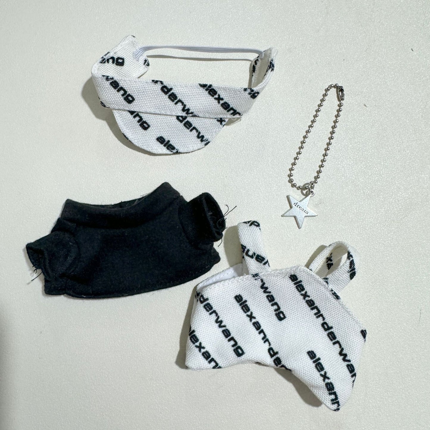 [Clothes only] First and second generation keychain Labubu clothes pendant Labubu cloth for cool letter overalls set