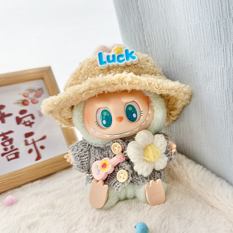 [Clothes only] Labubu clothes pendant Labubu sitting baby clothes khaki wood buckle sweater luck hat set cute