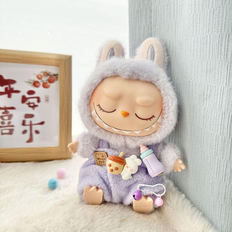 Clothes only] First and second generation Labubu clothes pendant Labubu sitting baby clothes love sweater bear earcap set
