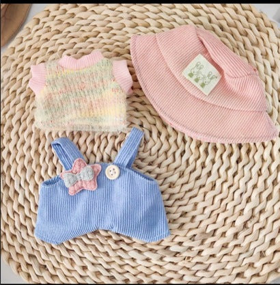[Clothes only] 17cm pendant, Labubu clothes, keychain Labubu doll, replacement baby clothes, cool trend clothes.
