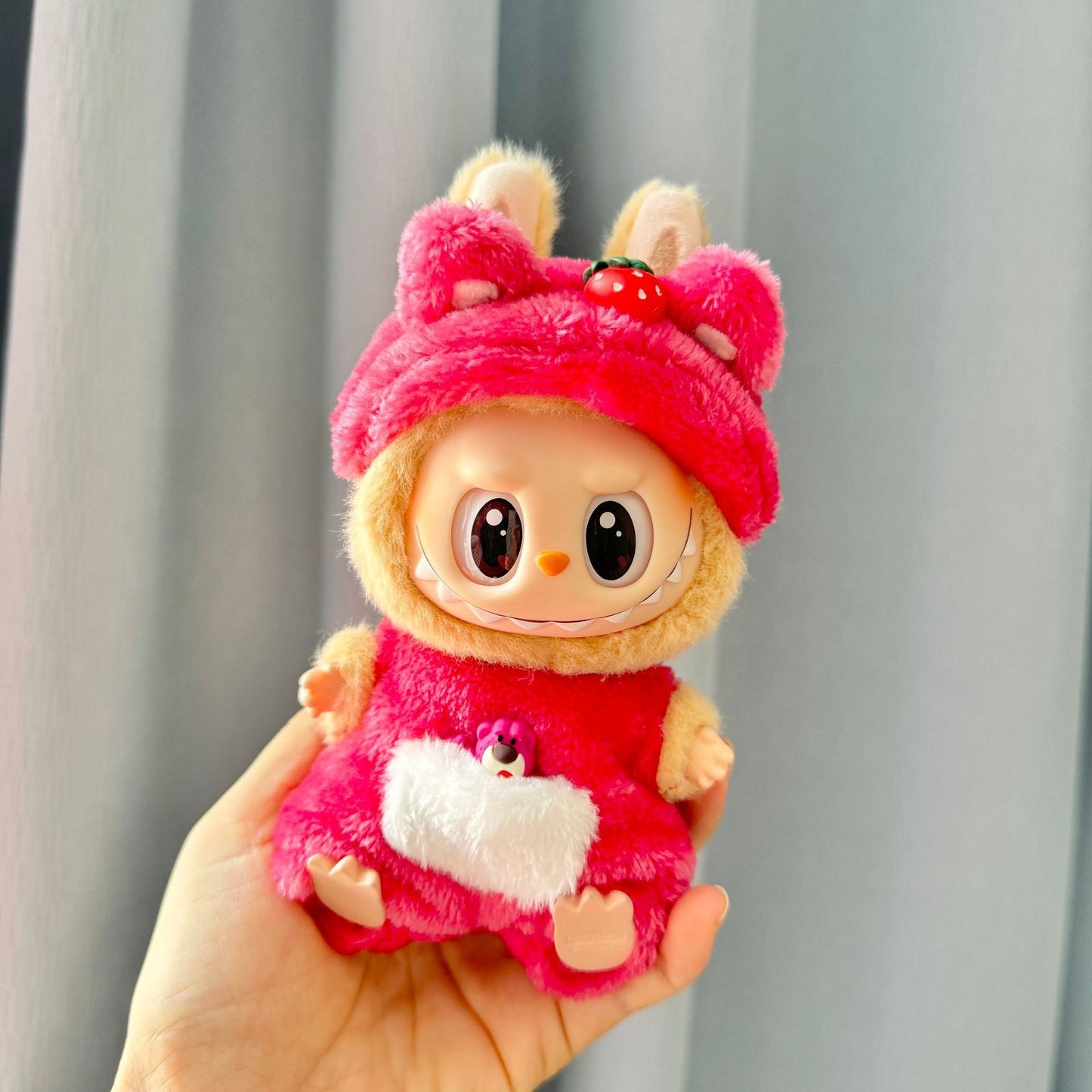 Clothes only] First and second generation Labubu clothes pendant Labubu sitting party baby clothes heart big-eared rabbit suit