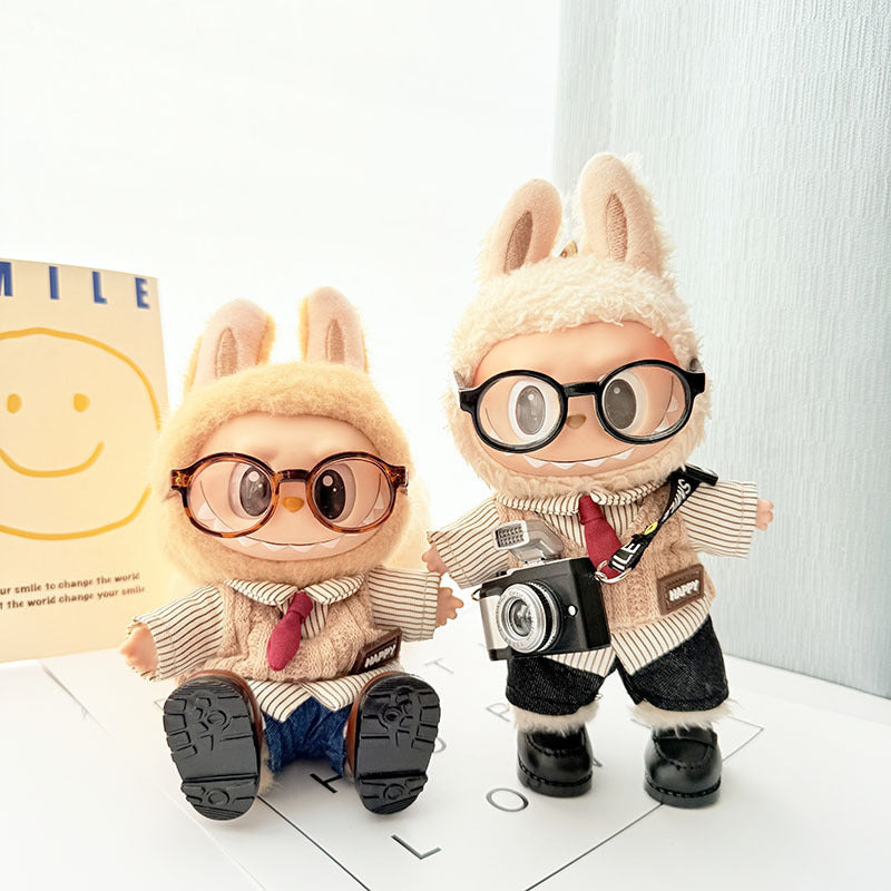 [Clothes only] First and second generation keychain Labubu clothes pendant Labubu baby clothes chocolate college style clothes