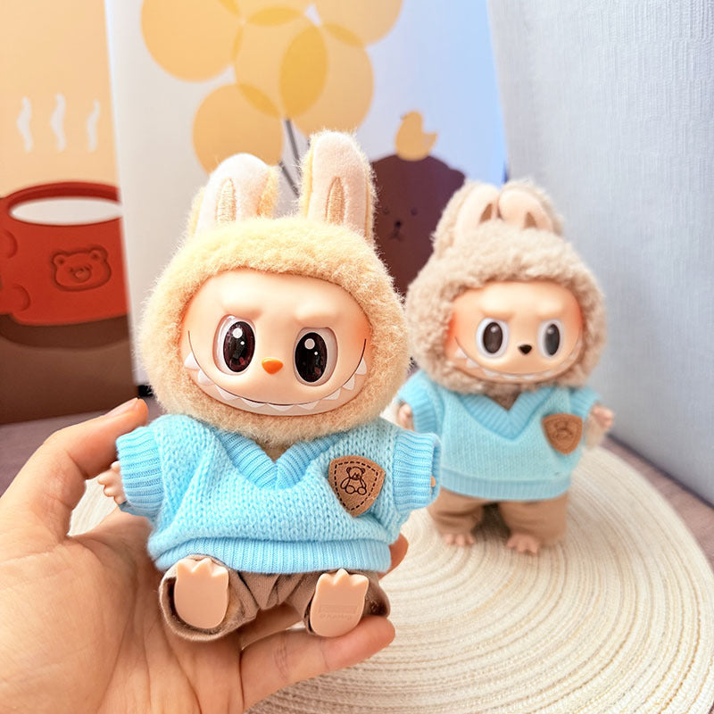 [Clothes only] One, two and three generations Labubu clothes pendant Labubu sitting baby clothes sky blue bear sweater set