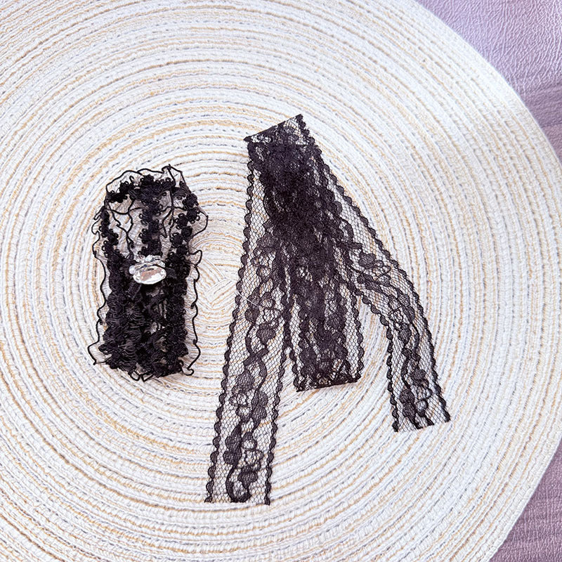[Clothes only] One, two and three generations Labubu clothes pendant Labubu sitting baby clothes lace goblin two-piece set