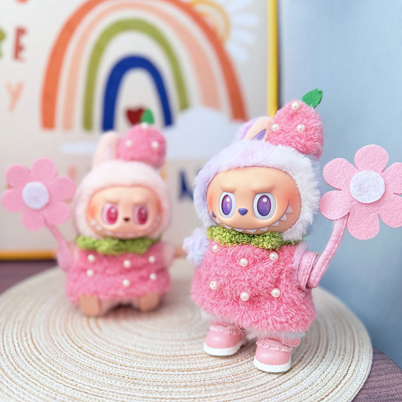 [Clothes only] One, two and three generations Labubu clothes pendant Labubu sitting baby clothes peach pollen strawberry set cute