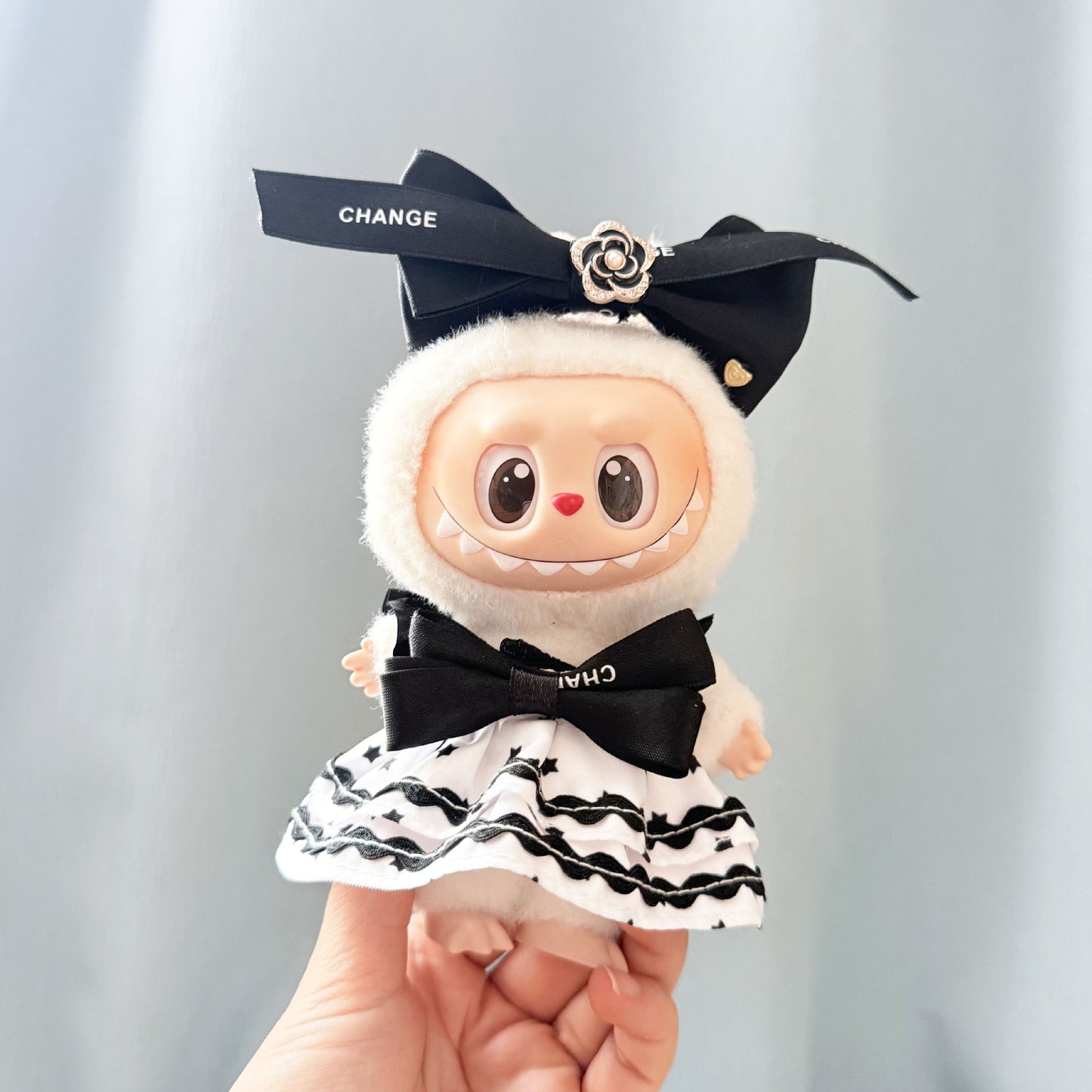 Clothes only] First and second generation Labubu clothes pendant Labubu sitting baby clothes small animal dress suit women