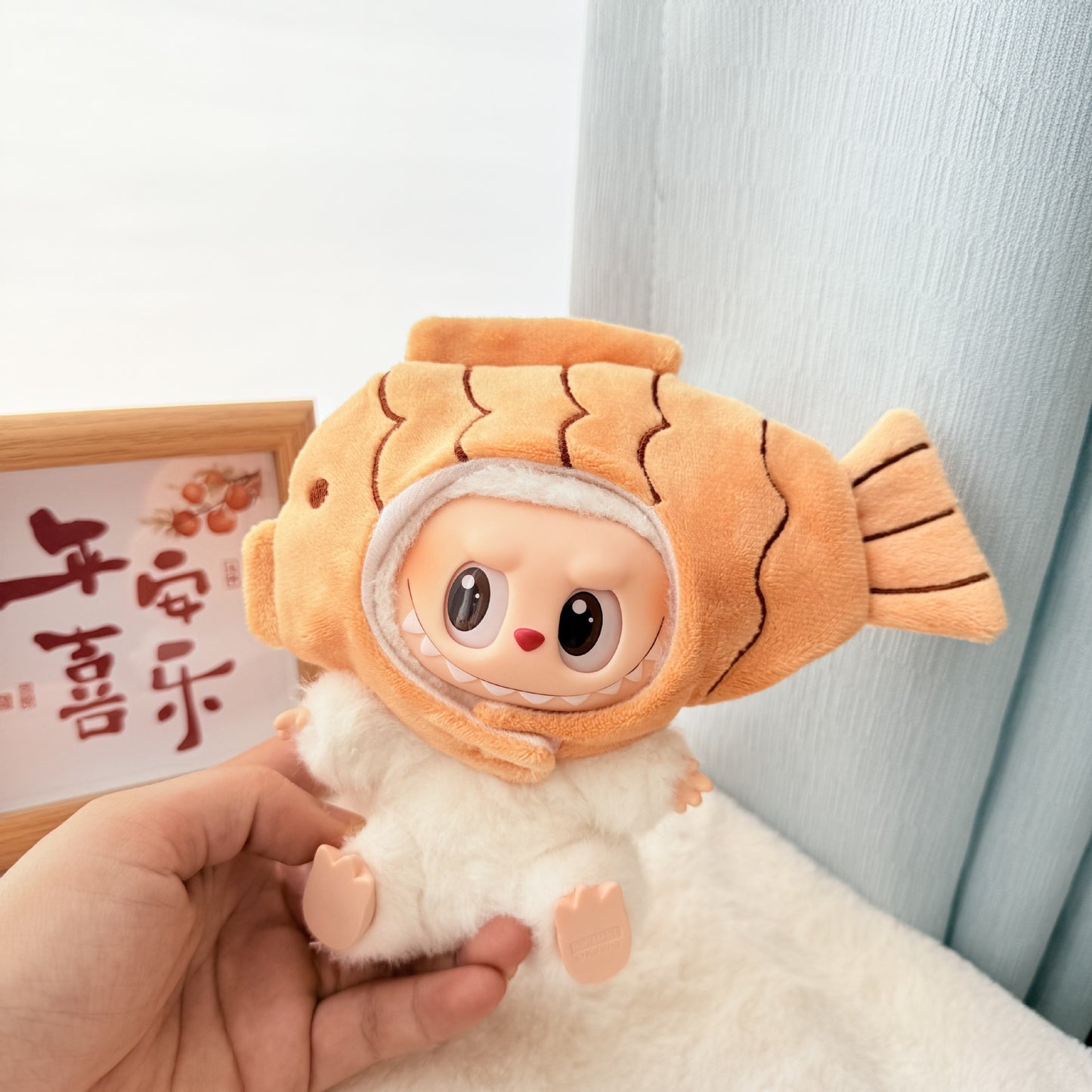 [Clothes only] First/second generation Labubu clothes pendant Labubu sitting party baby clothes fish hat headgear cute