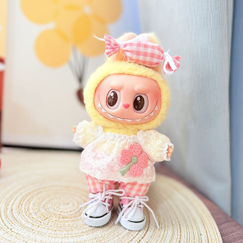 [Clothes only] One, two and three generations Labubu clothes pendant Labubu sitting baby clothes sweet grid little baby suit cute