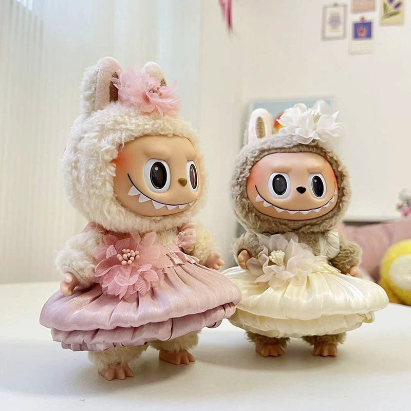 [Clothes only] 15cm pendant blind box with Labubu keychain doll dress, cute clothes.