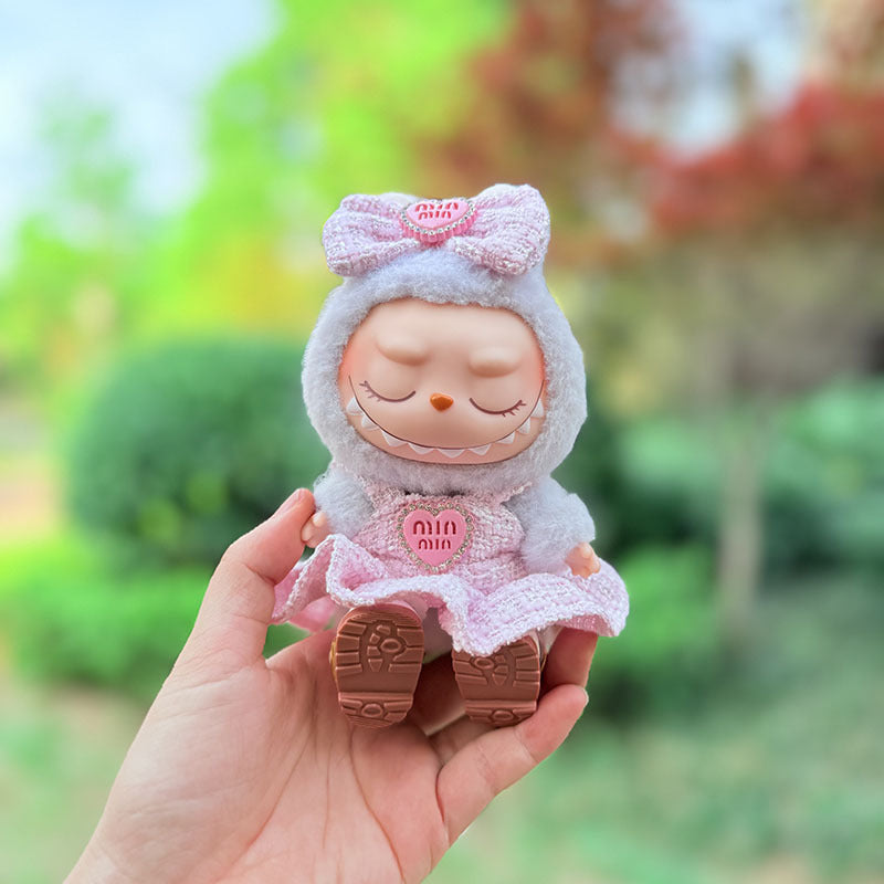 [Clothes only] First and second generation keychain Labubu clothes pendant Labubu min pink fragrant strap skirt women