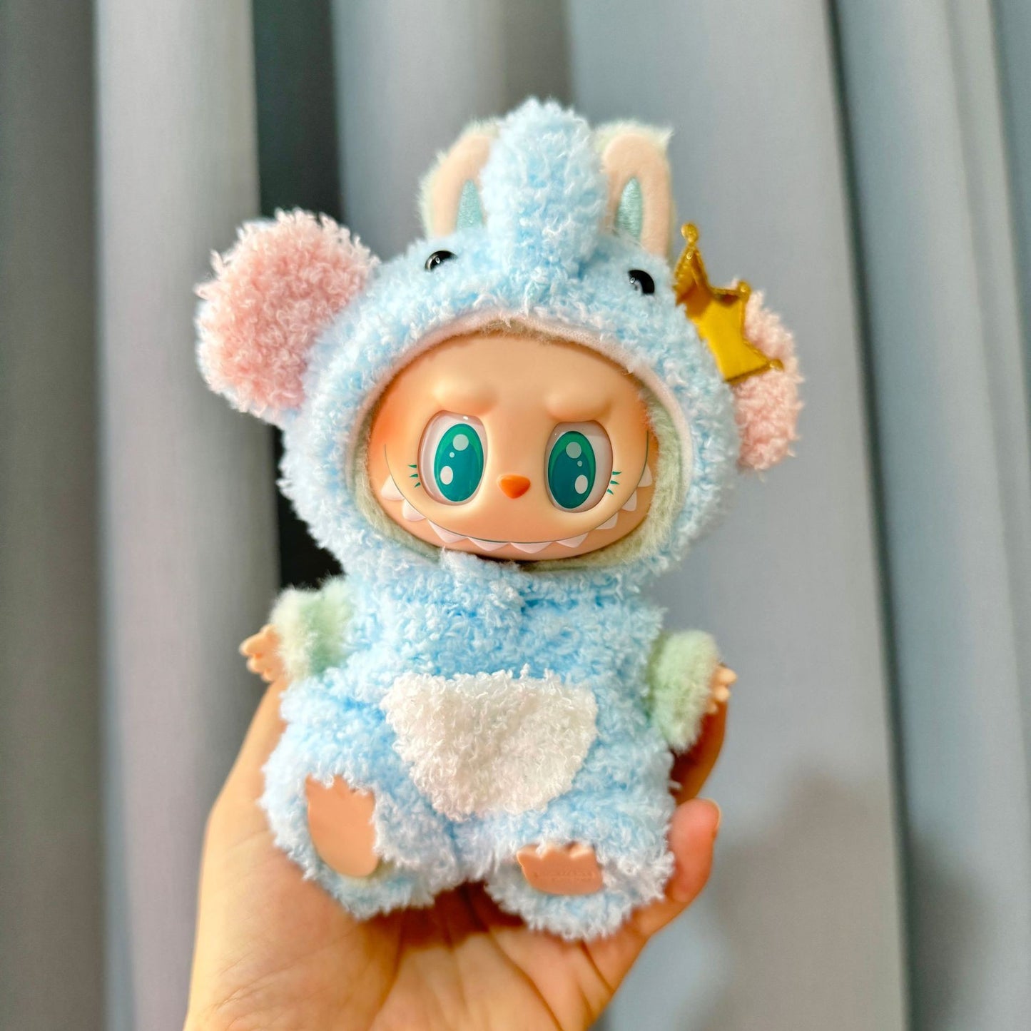 Clothes only] First and second generation Labubu clothes pendant Labubu sitting party baby clothes heart big-eared rabbit suit