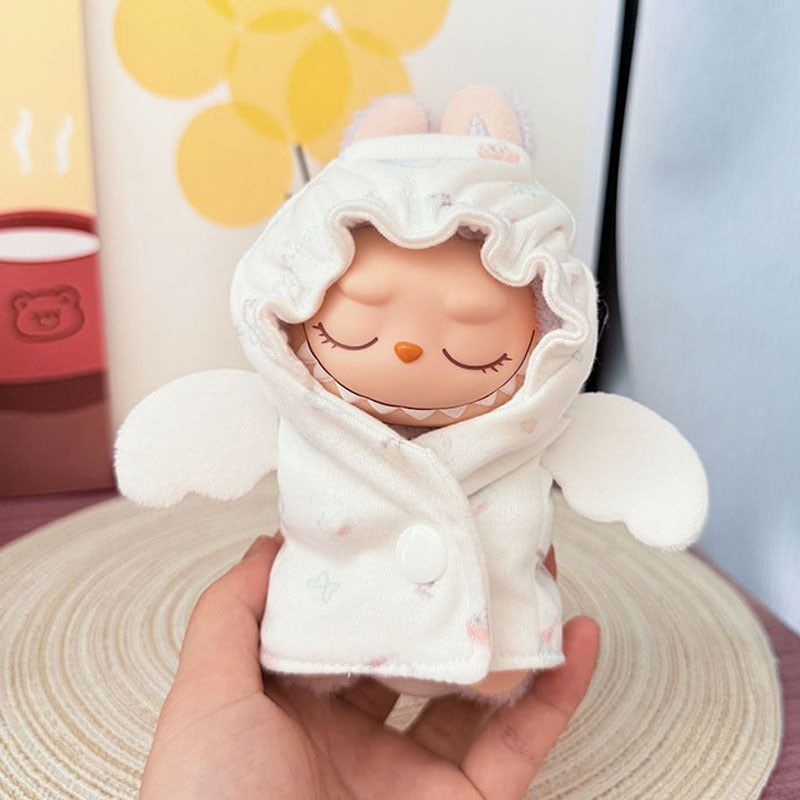[Clothes only] One, two and three generations of Labubu clothes pendant Labubu sitting baby clothes angel wrap bag is cute