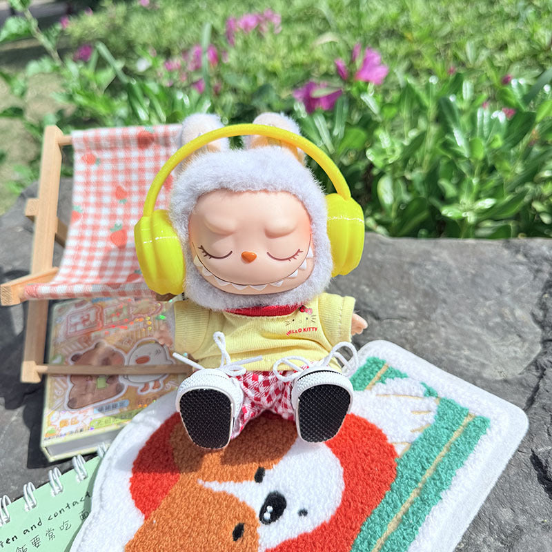 [Clothes only] First and second generation keychain Labubu clothes pendant Labubu baby clothes, earphones plaid picnic clothes.