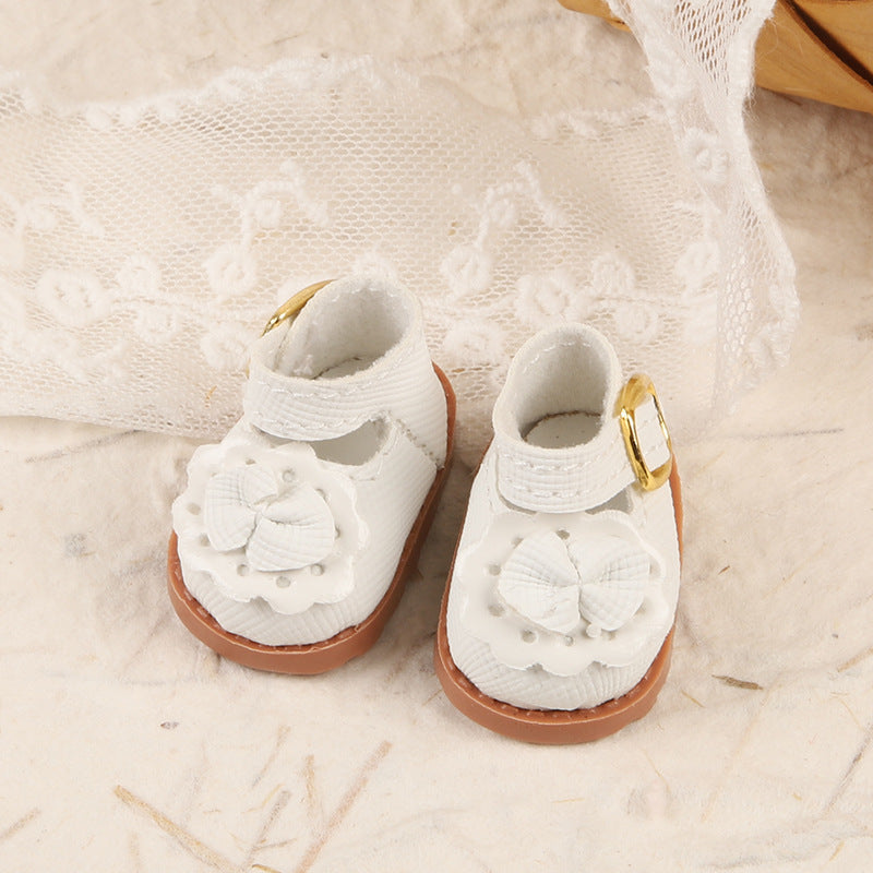 [Clothes only] One, two and three generations Labubu clothes pendant Labubu sitting baby clothes plaid fragrant wind strap skirt
