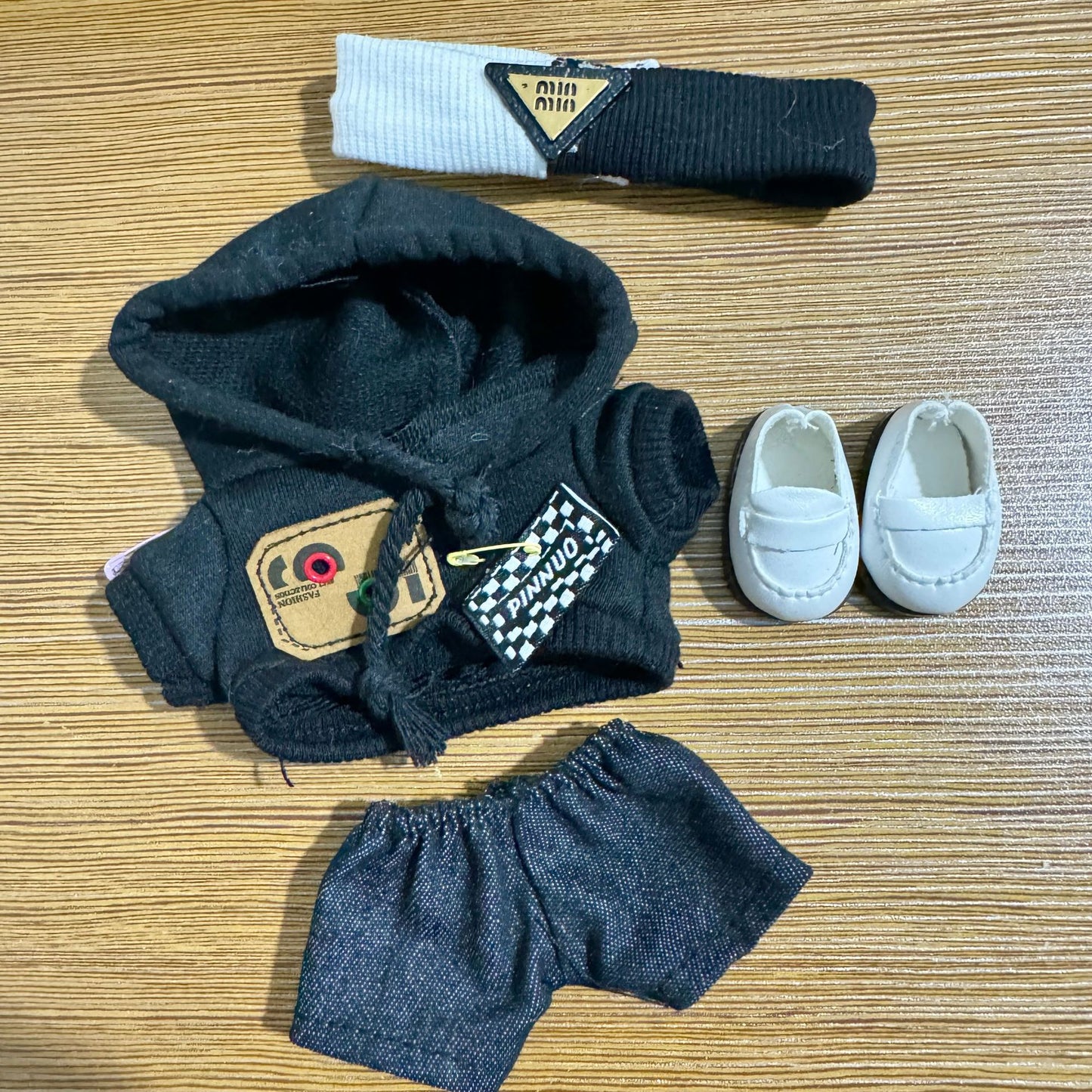 [Clothes only] 17cm pendant blind box Labubu baby clothes keychain Labubu doll boyfriend force camera set