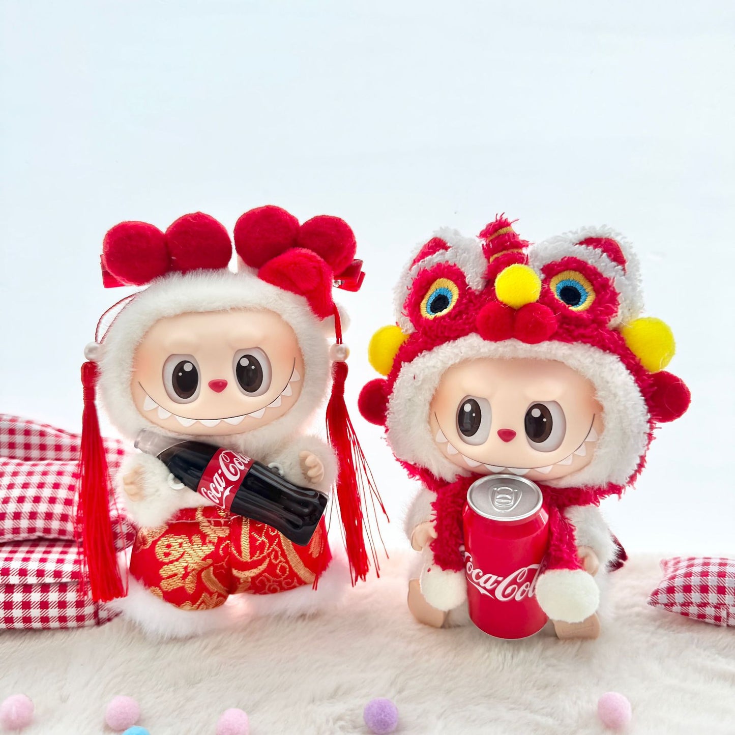 [Clothes only] First and second generation keychain Labubu clothes pendant Labubu Coke Happy Factor New Year set