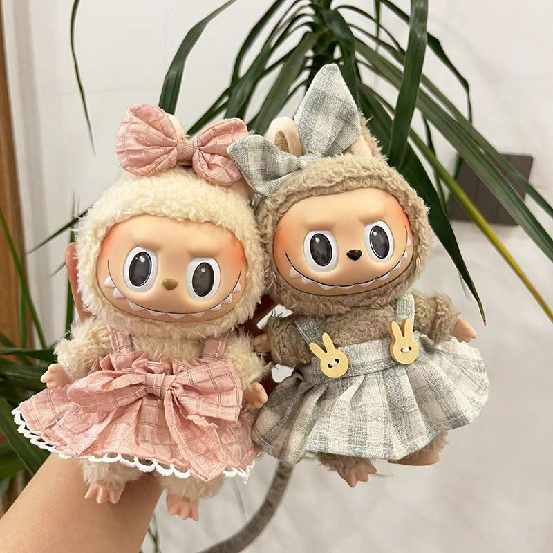 [Clothes only] 17cm pendant Labubu cloth for candy skirt + hairpin Labubu keychain baby clothes are cute and cute.