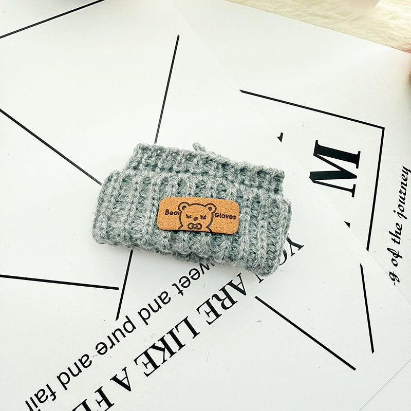 [Clothes only] One, two and three generations of keychains Labubu clothes pendant Labubu baby clothes knitted sweater hat set