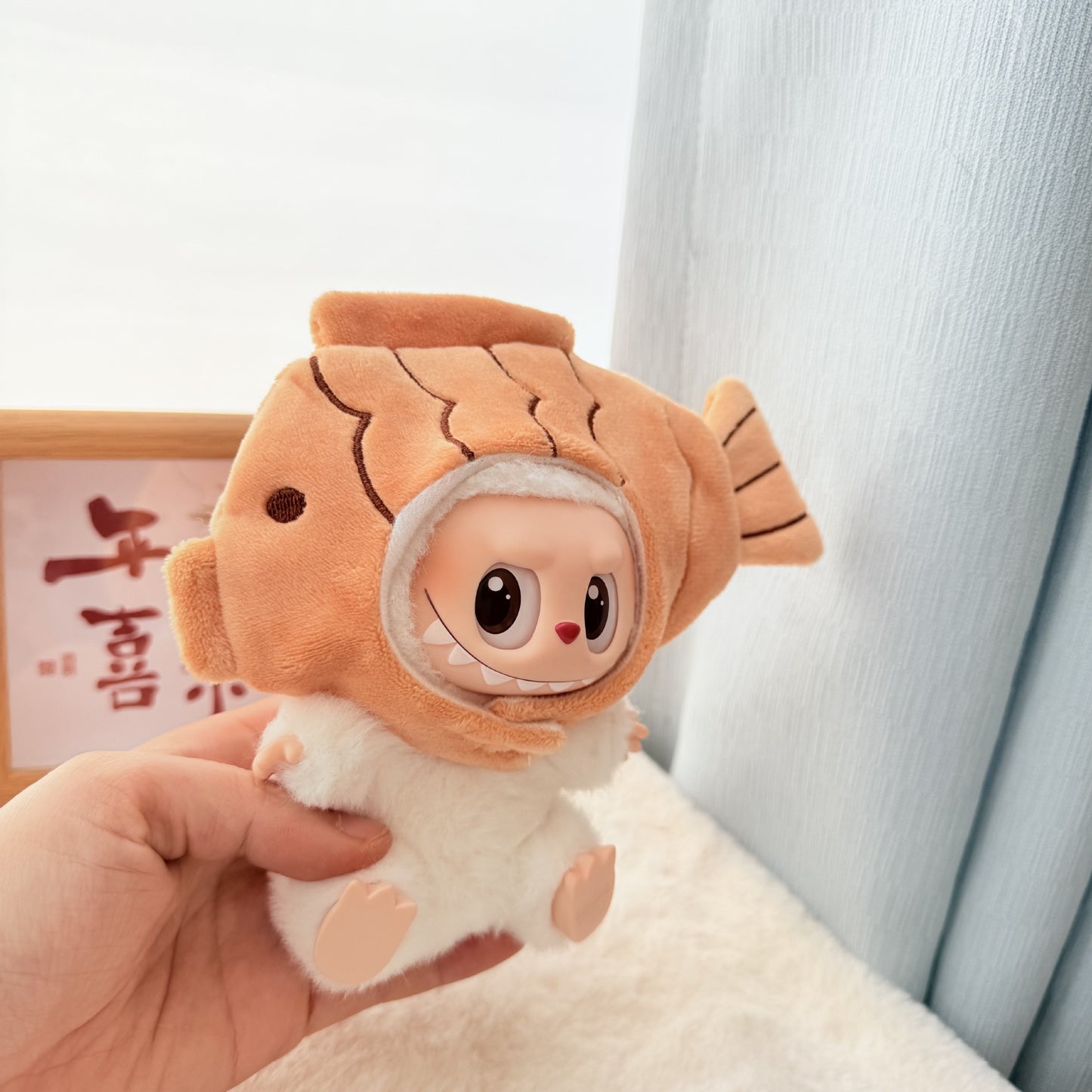 [Clothes only] First/second generation Labubu clothes pendant Labubu sitting party baby clothes fish hat headgear cute
