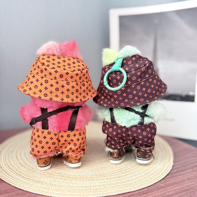 [Clothes only] One, two and three generations Labubu clothes pendant Labubu sitting baby clothes yellow big name bucket hat set