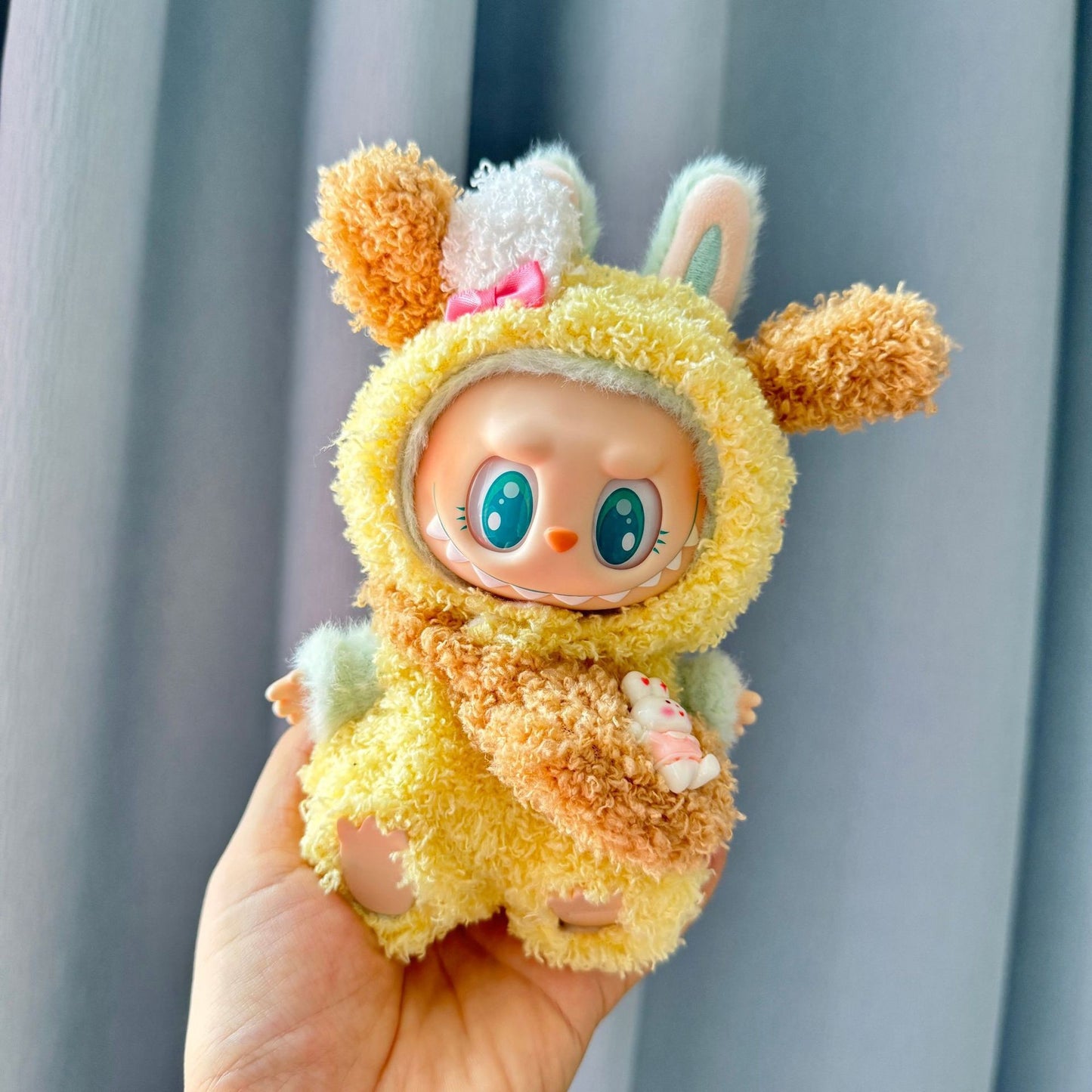 Clothes only] First and second generation Labubu clothes pendant Labubu sitting party baby clothes heart big-eared rabbit suit