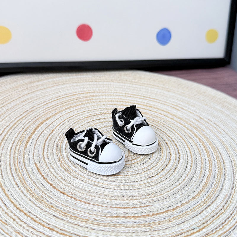 [Clothes only] One, two and three generations of Labubu clothes pendant Labubu sitting baby clothes takeaway brother three-piece set cute
