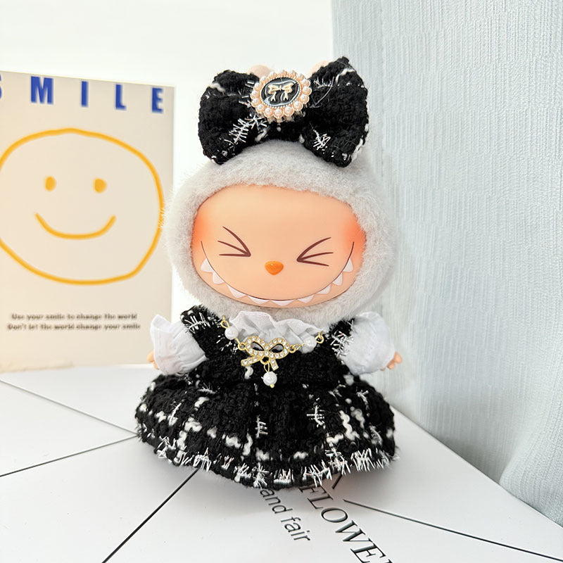 [Clothes only] First/second generation Labubu clothes pendant Labubu sitting party baby clothes pendant strawberry bear cute