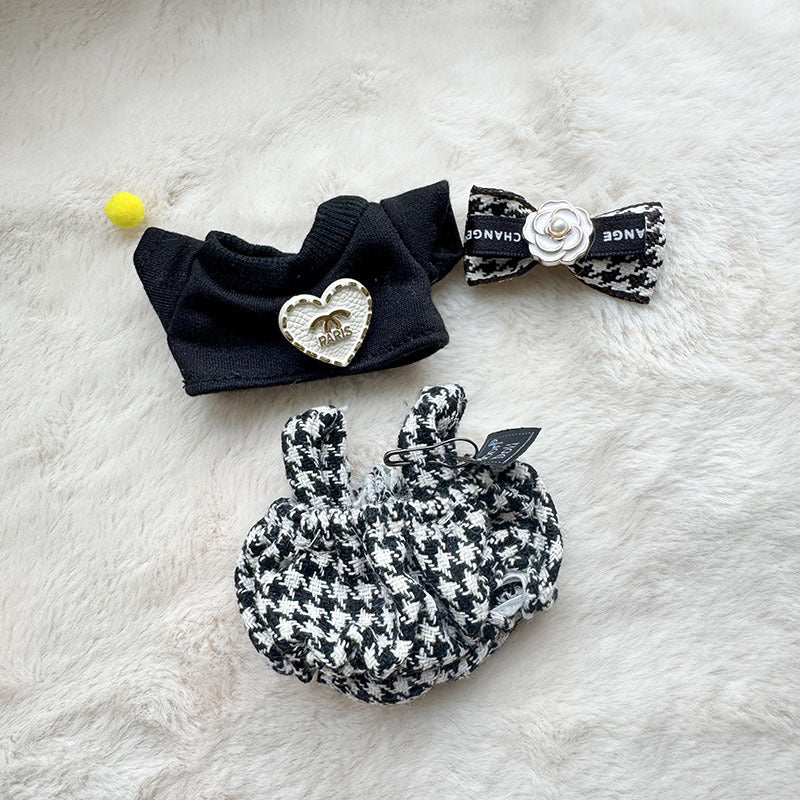 [Clothes only] The first, second and third generation keychain Labubu clothes pendant Labubu love thousand bird grid overalls set