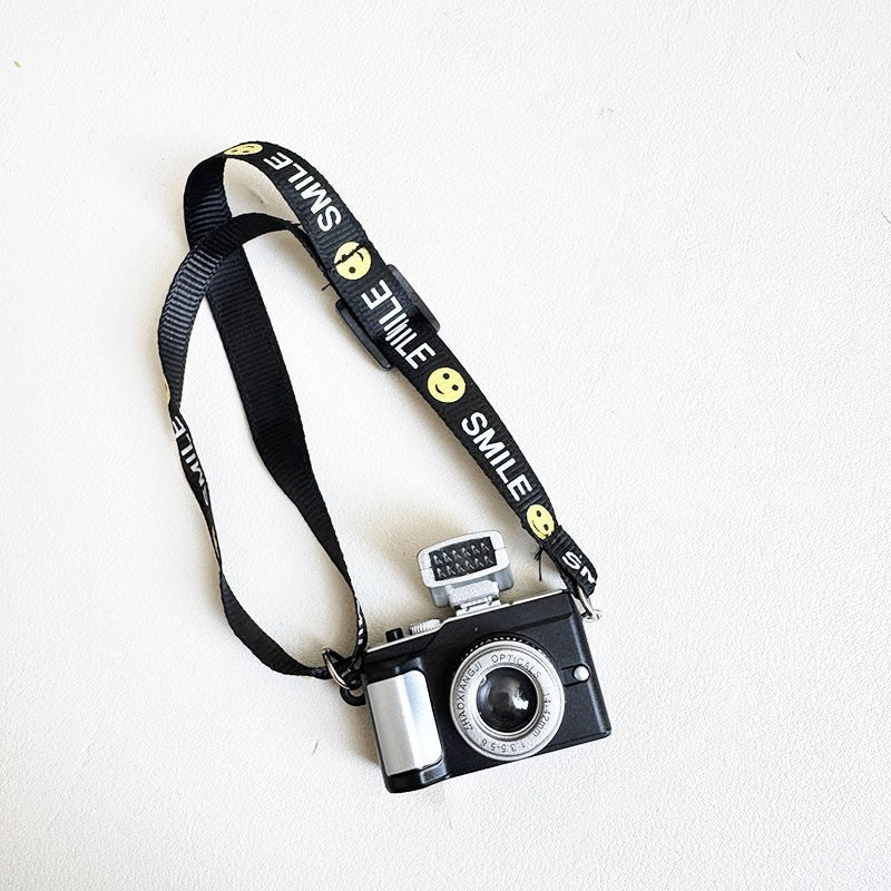 [Clothes only] First and second generation keychain Labubu clothes pendant Labubu baby clothes chocolate college style clothes