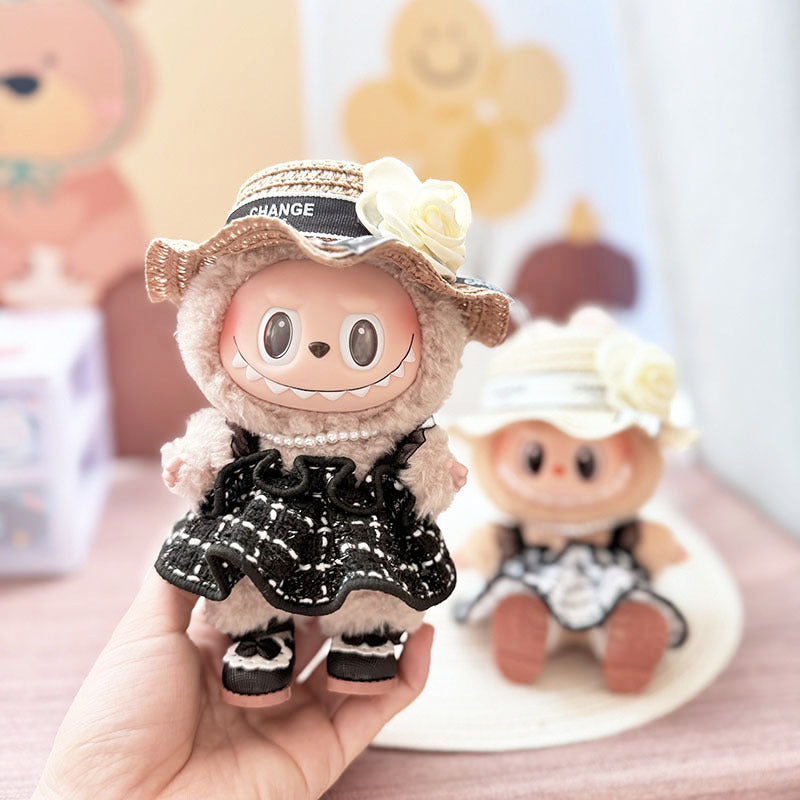 [Clothes only] One, two and three generations Labubu clothes pendant Labubu sitting baby clothes plaid fragrant wind strap skirt