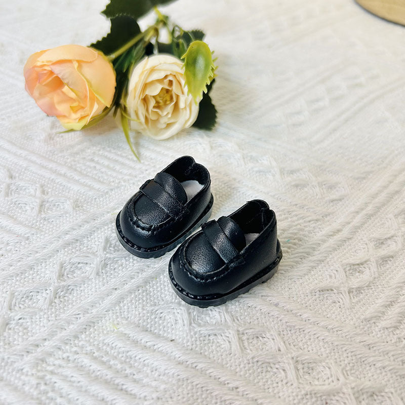 [Clothes only] Second-generation keychain Labubu clothes pendant Labubu sitting party big name overalls set