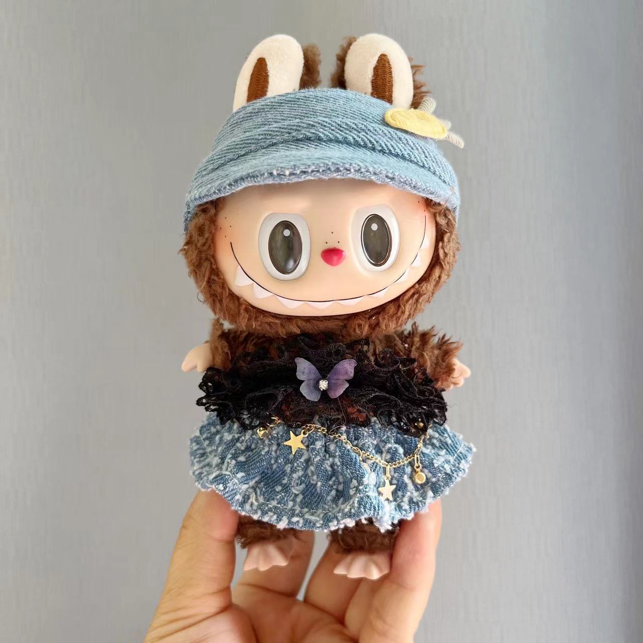[Clothes only] 17cm Rab cloth pendant labubu doll keychain baby clothes black feather kiss suit cute