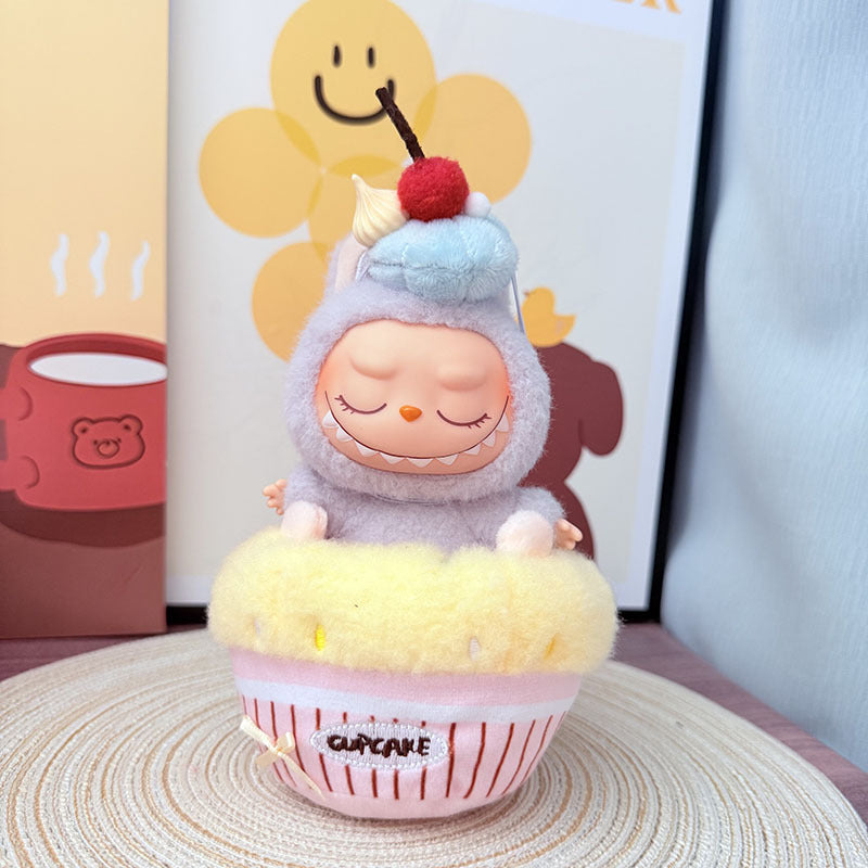 [Clothes only] One, two and three generations Labubu clothes pendant Labubu sitting baby clothes delicious cake set cute